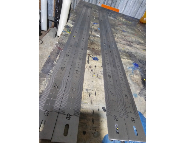 Khắc Laser thước